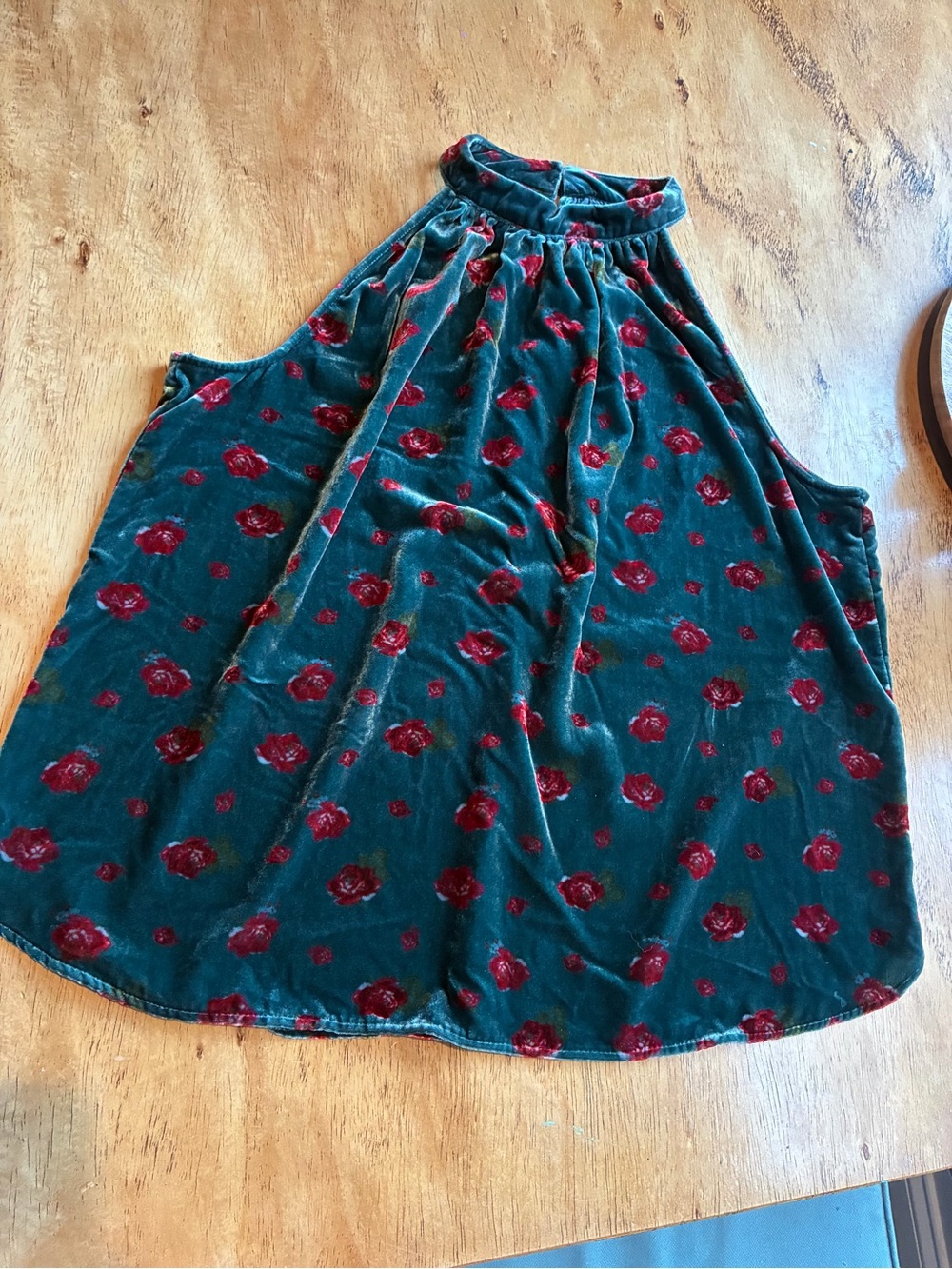 LOFT Teal Velvet Halter Tank with Red Rose Print NWT - Picture 2 of 13